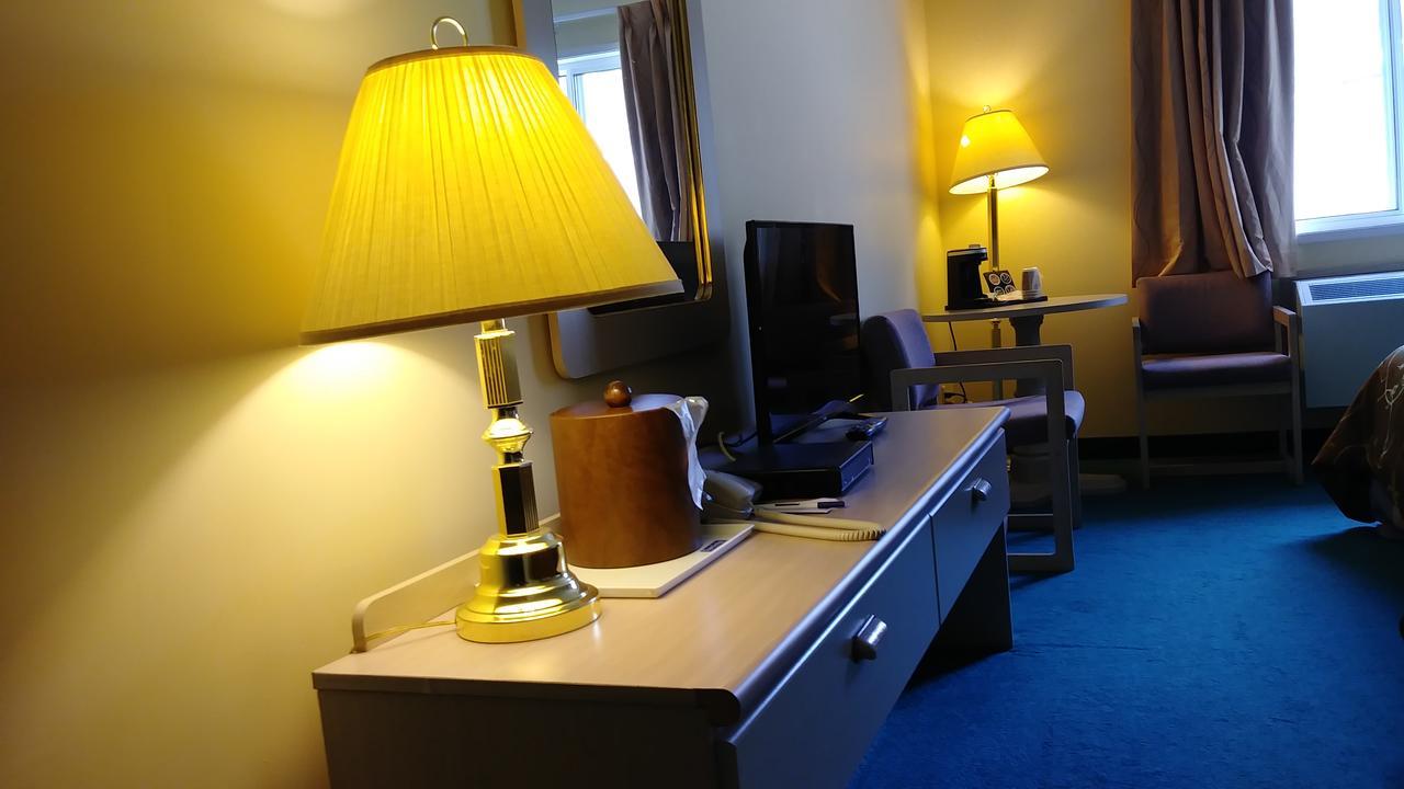 George Mountain View Hotel & Resto Merritt Εξωτερικό φωτογραφία