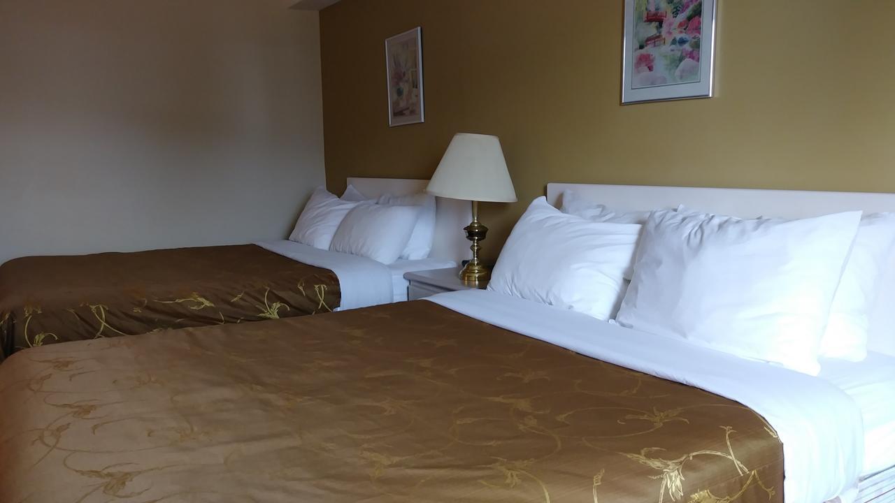 George Mountain View Hotel & Resto Merritt Εξωτερικό φωτογραφία