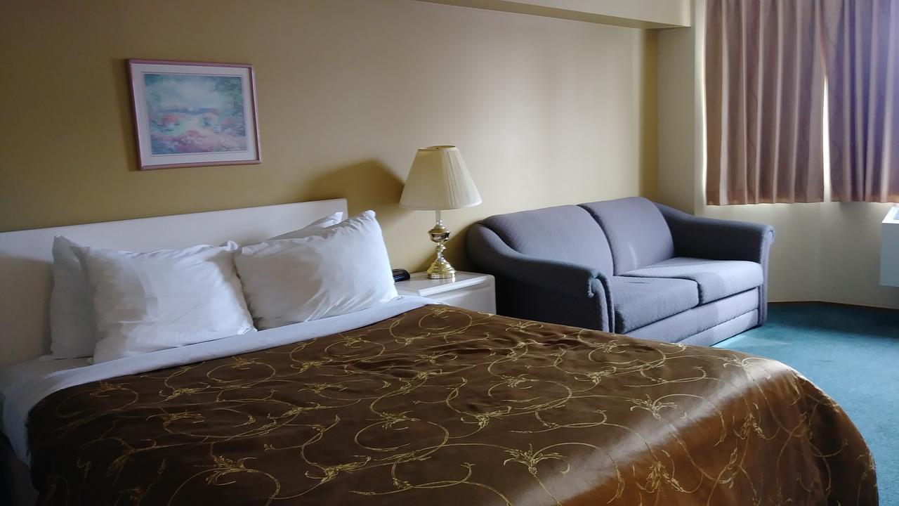 George Mountain View Hotel & Resto Merritt Εξωτερικό φωτογραφία